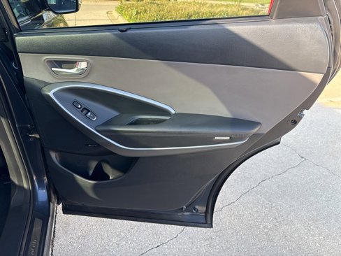 Used 2017 Hyundai Santa Fe SE w/ SE Ultimate Tech Package 03 image 20