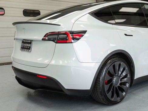 Used 2020 Tesla Model Y Performance image 34