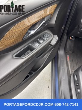 Used 2019 GMC Terrain SLE w/ Driver Convenience Package image 15