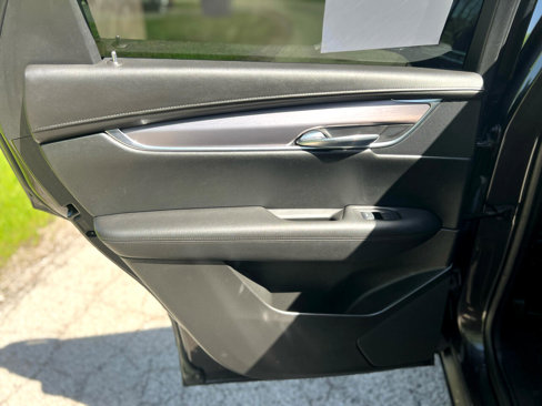 Used 2017 Cadillac XT5 Luxury w/ LPO, Wheel Lock Package image 20