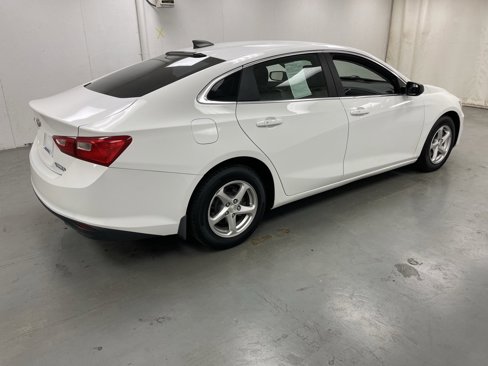 Used 2018 Chevrolet Malibu LS image 5