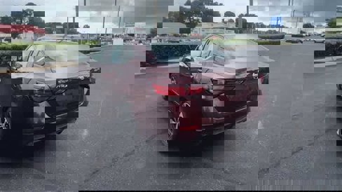 Used 2023 Nissan Sentra SV image 7