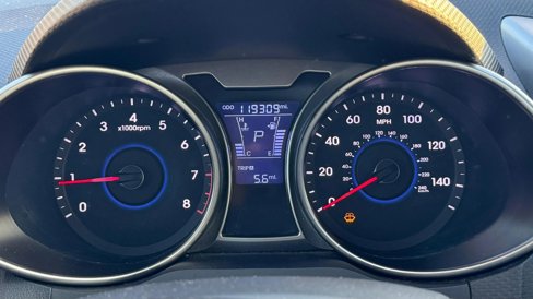 Used 2015 Hyundai Veloster w/ Option Group 02 image 16