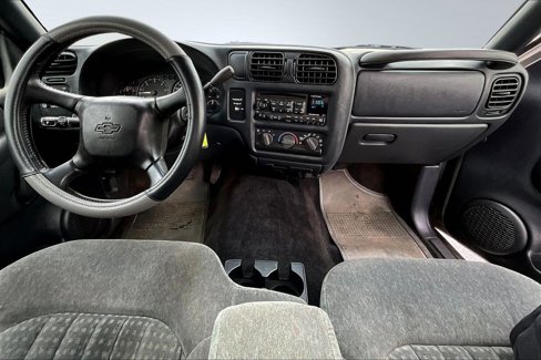 Used 2002 Chevrolet S10 Pickup LS w/ LS Preferred Equipment Group image 7