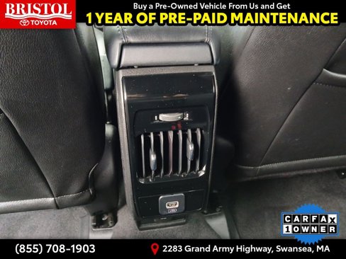Used 2024 Jeep Compass Limited image 17