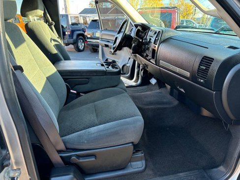 Used 2008 Chevrolet Silverado 1500 LT w/ Power Pack Plus image 9
