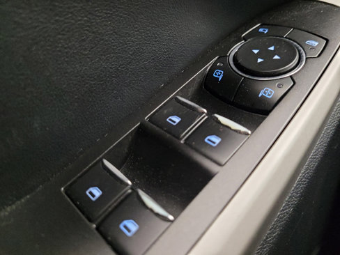 Used 2022 Ford Explorer XLT w/ Equipment Group 202A image 27