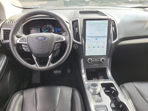Used 2022 Ford Edge Titanium w/ Equipment Group 301A image 4