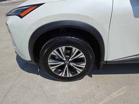 Used 2021 Nissan Rogue SV image 32