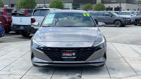 Used 2023 Hyundai Elantra SEL w/ Convenience Package image 11