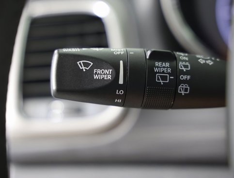 Used 2021 Jeep Grand Cherokee Laredo X image 26