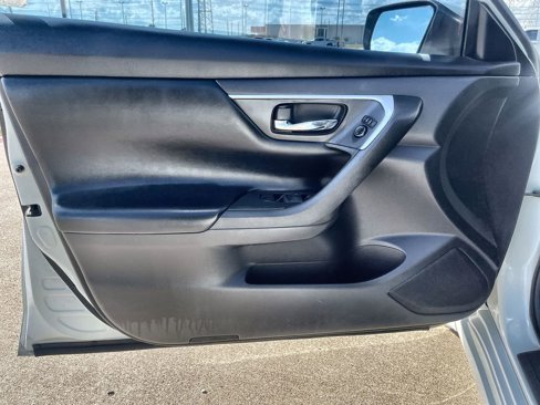 Used 2017 Nissan Altima 2.5 S w/ Power Driver Seat Package image 25