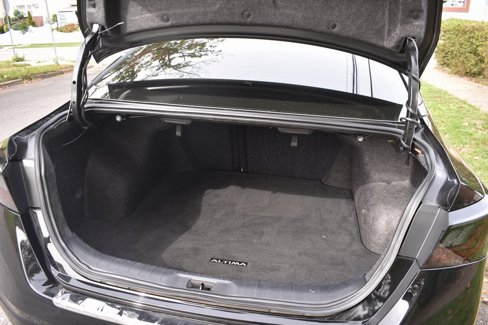 Used 2023 Nissan Altima 2.5 SV w/ SV Premium Package image 32