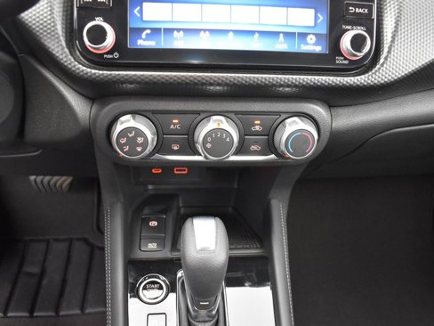 Used 2023 Nissan Kicks SV image 13