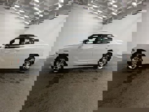 Used 2023 Dodge Charger SXT image 3