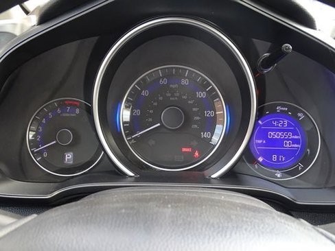 Used 2020 Honda Fit LX image 17