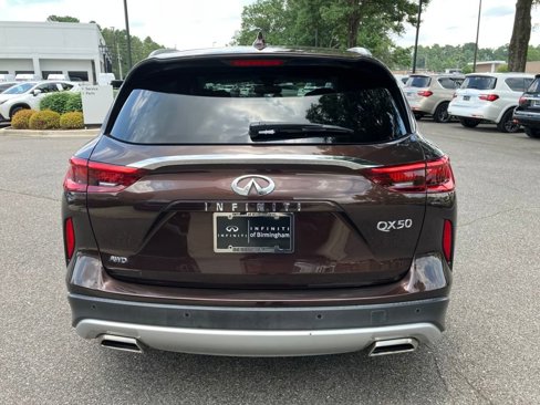 Used 2020 INFINITI QX50 Luxe image 11