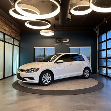 Used 2019 Volkswagen Golf S image 7
