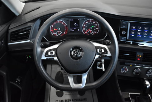 Used 2021 Volkswagen Jetta S w/ Driver Assistance Package image 16