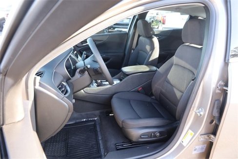 Used 2024 Chevrolet Malibu LT image 8