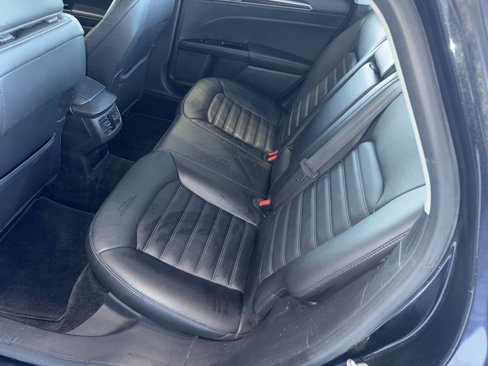 Used 2015 Ford Fusion SE w/ Equipment Group 202A image 21