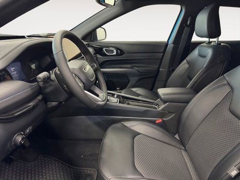 New 2026 Jeep Compass Latitude image 6