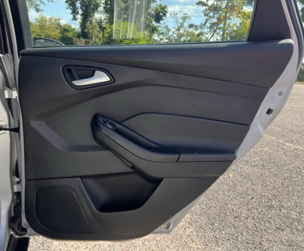 Used 2016 Ford Focus SE image 18
