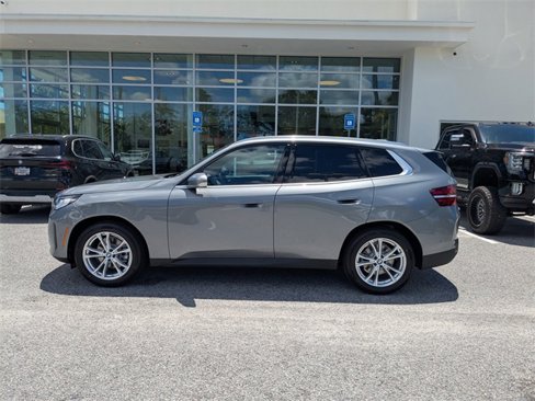 New 2025 BMW X3 xDrive30i w/ Convenience Package image 7