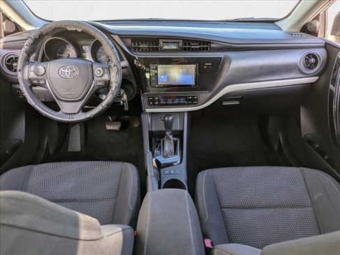Used 2017 Toyota Corolla iM image 16