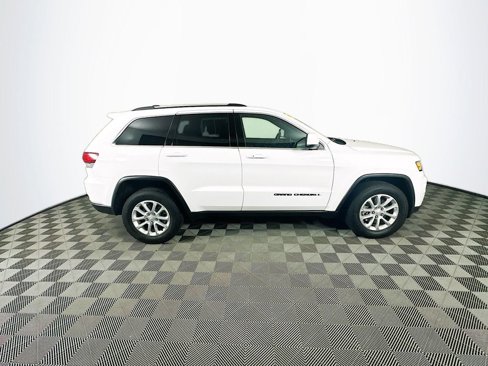 Used 2021 Jeep Grand Cherokee Laredo w/ Security & Convenience Group image 11