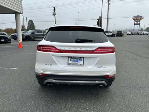 Used 2018 Lincoln MKC Reserve image 4