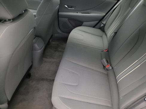Used 2023 Hyundai Elantra SEL image 18
