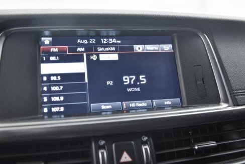 Used 2016 Kia Optima SX image 19