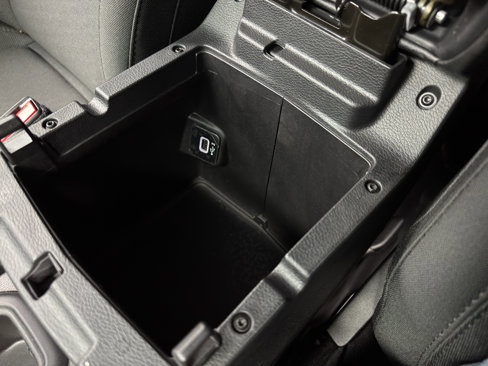 Used 2021 Jeep Wrangler Unlimited Sport image 28