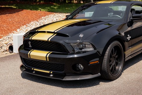 Used 2012 Ford Mustang Shelby GT500 w/ SVT Performance Pkg image 32