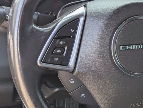 Used 2019 Chevrolet Camaro LT w/ Technology Package image 20