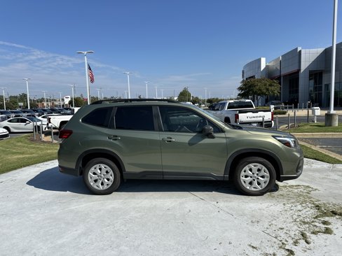 Used 2020 Subaru Forester w/ Alloy Wheel Package image 11