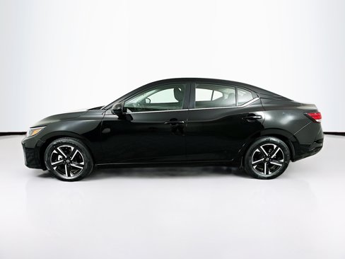 Used 2024 Nissan Sentra SV image 4