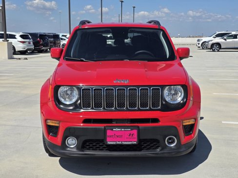 Used 2019 Jeep Renegade Latitude image 4