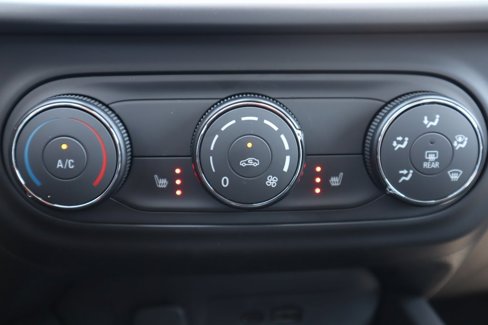 New 2025 Chevrolet Trax LS w/ LS Convenience Package image 7