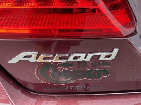 Used 2015 Honda Accord EX-L image 9