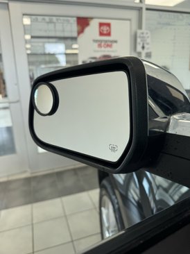 Used 2015 Chevrolet Equinox LT image 8