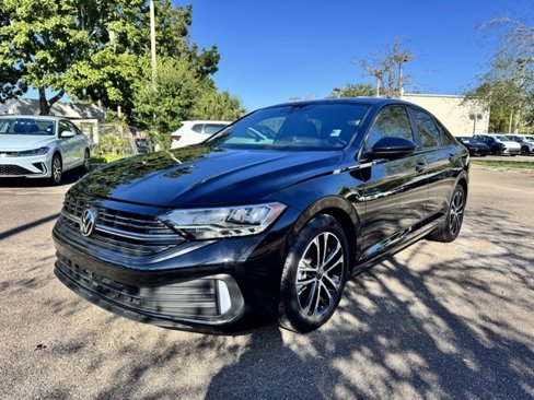 Certified 2023 Volkswagen Jetta Sport image 3