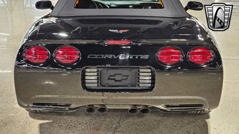 Used 2000 Chevrolet Corvette Convertible w/ Memory Pkg image 14