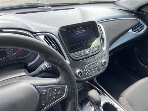 Used 2023 Chevrolet Malibu LT image 13