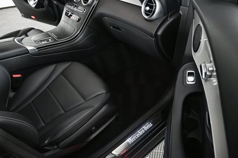 Certified 2022 Mercedes-Benz GLC 300 image 23