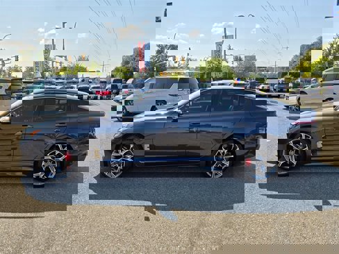 Used 2019 Kia Stinger GT2 image 8