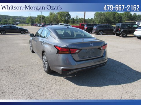 Used 2024 Nissan Altima 2.5 SV image 7