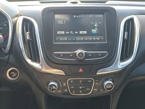 Used 2018 Chevrolet Equinox LT image 7