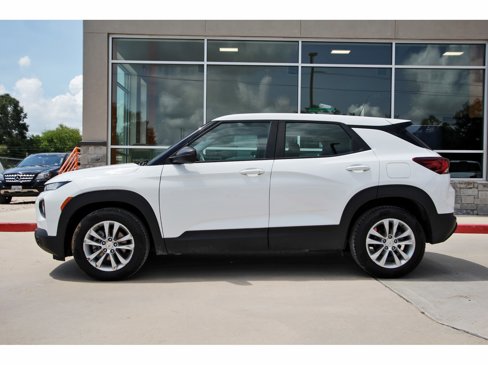 Used 2022 Chevrolet TrailBlazer LS image 3